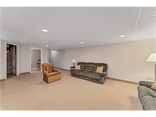 1535 Luxury, Windsor, ON 