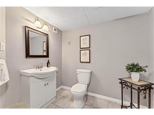 1535 Luxury, Windsor, ON 