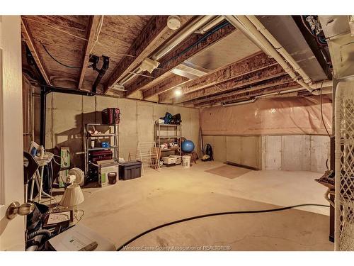 1535 Luxury, Windsor, ON 
