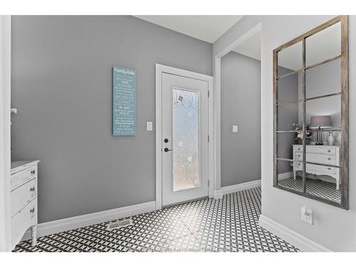 14 Dundee Drive, Chatham, ON 