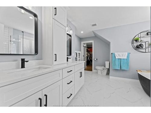 14 Dundee Drive, Chatham, ON 