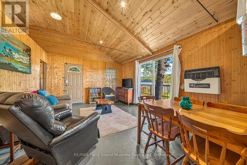 472 Long Lake Road, Parry Sound Remote Area (East Mills), ON - Indoor Photo Showing Dining Room