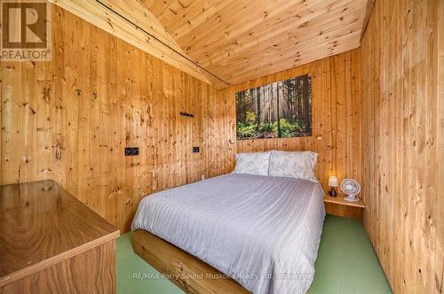 472 Long Lake Road, Parry Sound Remote Area (East Mills), ON - Indoor Photo Showing Bedroom