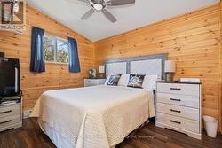 Fully equipped Cottage with quality furnishings - 