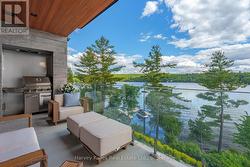 Private balcony with gas BBQ - 