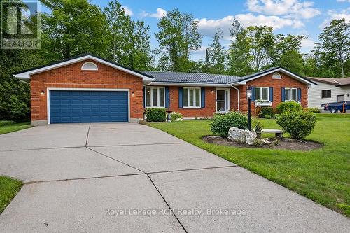 25 GRAHAM CRESCENT N  South Bruce Peninsula, ON N0H 2G0