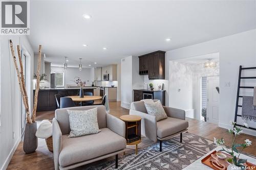 722 East Drive, Saskatoon, SK 