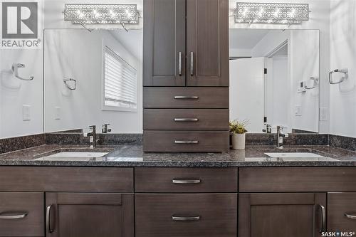 722 East Drive, Saskatoon, SK 