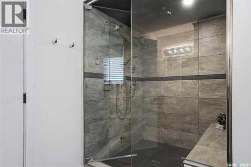 722 East Drive, Saskatoon, SK 