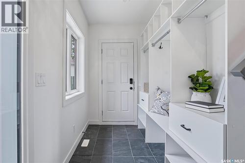 722 East Drive, Saskatoon, SK 