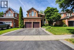 5 SHETLAND Drive  Waterdown, ON L8B 0N9