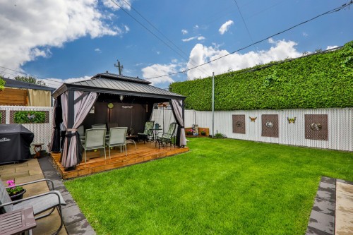 Courtyard - 8377 Rue Marius-Barbeau, Laval (Saint-François), QC - Outdoor