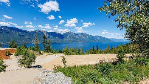 Akokli Creek Road, Boswell, BC 