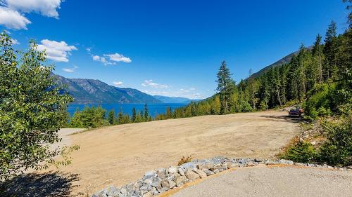 Akokli Creek Road, Boswell, BC 
