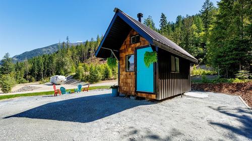 Akokli Creek Road, Boswell, BC 