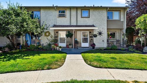 29-310 Yorkton Avenue  Penticton, BC V2A 6Z8