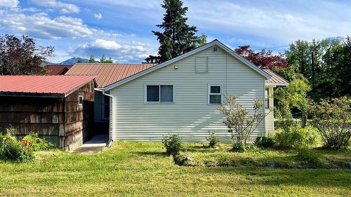 112 Josephine Street, New Denver, BC 