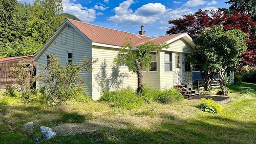 112 Josephine Street, New Denver, BC 
