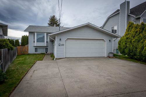 1172 KAMWOOD Place  Kamloops, BC V2B 8J9