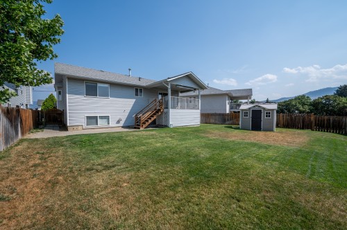 1172 Kamwood Place, Kamloops, BC - Outdoor