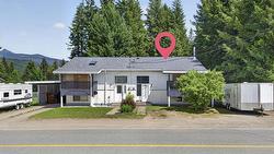 208 DUTCH LAKE Road Clearwater, BC V0E 1N2