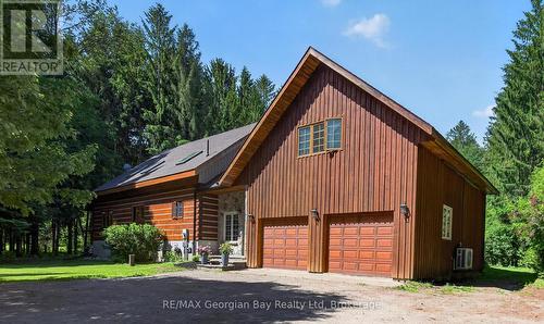 19 Kingfisher Crescent, Tiny, ON - Outdoor
