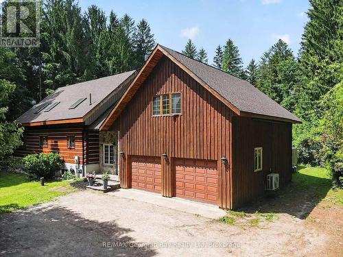 19 Kingfisher Crescent, Tiny, ON - Outdoor With Exterior