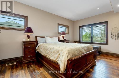1271 Field Street, Ottawa, ON 