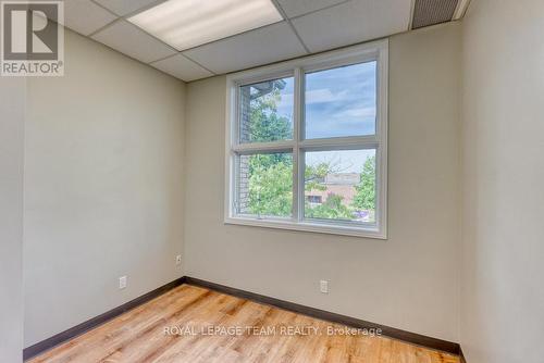 84 Centrepointe Drive, Ottawa, ON 