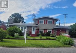 29 PRITCHARD DRIVE Ottawa, ON K2G 1B2