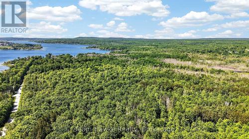 Plan 1060 Peek-A-Boo Trail, Tiny, ON 