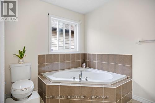676 Guiness Way, London North (North D), ON 