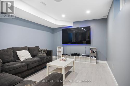 676 Guiness Way, London North (North D), ON 