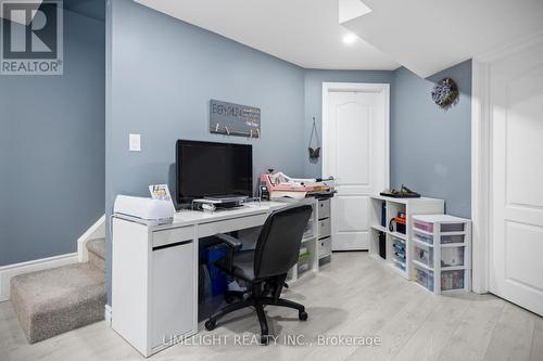 676 Guiness Way, London North (North D), ON 