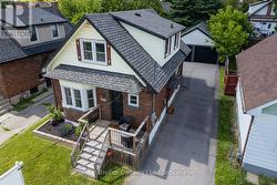 248 MITCHELL AVENUE Oshawa (Central), ON L1H 2V6