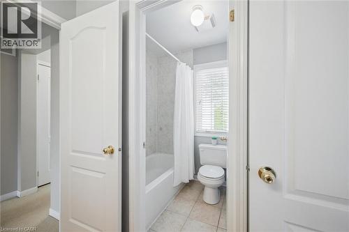5-piece bathroom - 79 Zieman Crescent, Cambridge, ON 