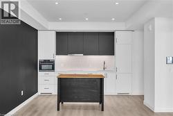 741 KING Street W Unit# 1708  Kitchener, ON N2G 0E9