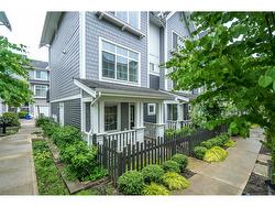 63 20180 84 AVENUE Langley, BC V2Y 3N5