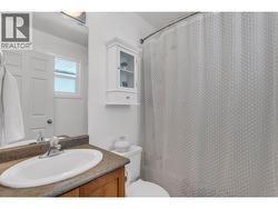 Primary full ensuite - 