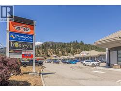 Peachland shopping centre - 