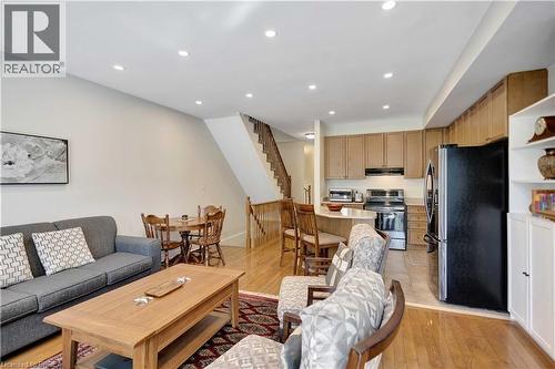Open-concept living space - 120 Beddoe Drive Unit# 6, Hamilton, ON 