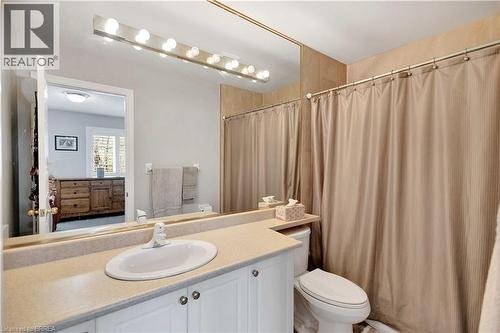 Bathroom featuring a single-sink vanity - 120 Beddoe Drive Unit# 6, Hamilton, ON 