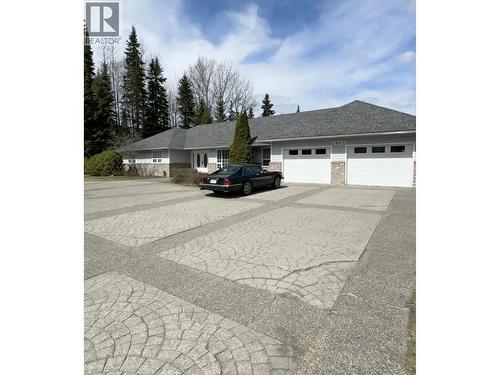 6843 VALLEYVIEW DRIVE  Prince George, BC V2K 4C6