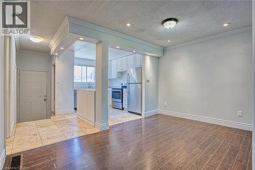 75 Berkindale Drive Unit# 85, Hamilton, ON - Indoor Photo Showing Other Room