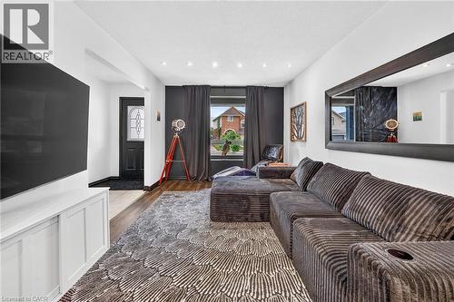 195 Locheed Drive, Hamilton, ON 