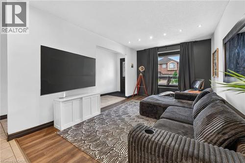 195 Locheed Drive, Hamilton, ON 