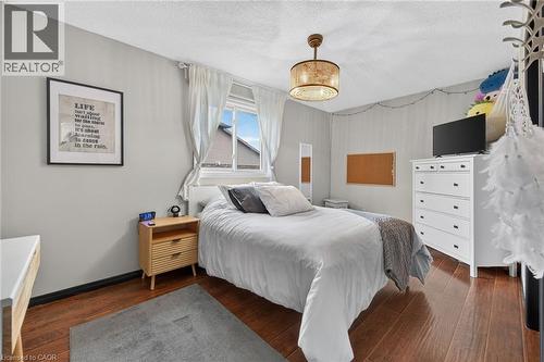 195 Locheed Drive, Hamilton, ON 