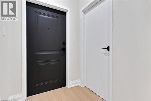 1188 Queenston Road, Cambridge, ON 