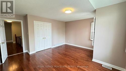 6 Cragg Crescent, Ajax, ON 