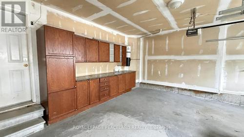 6 Cragg Crescent, Ajax, ON 